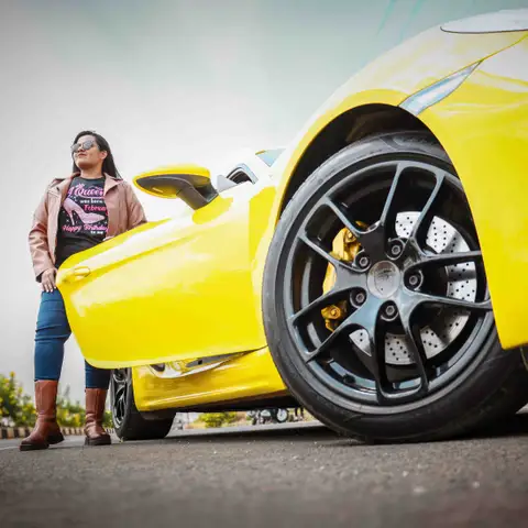 Double the adrenaline with an additional 15 KM drive and a 20-minute photo shoot. (Add-On)